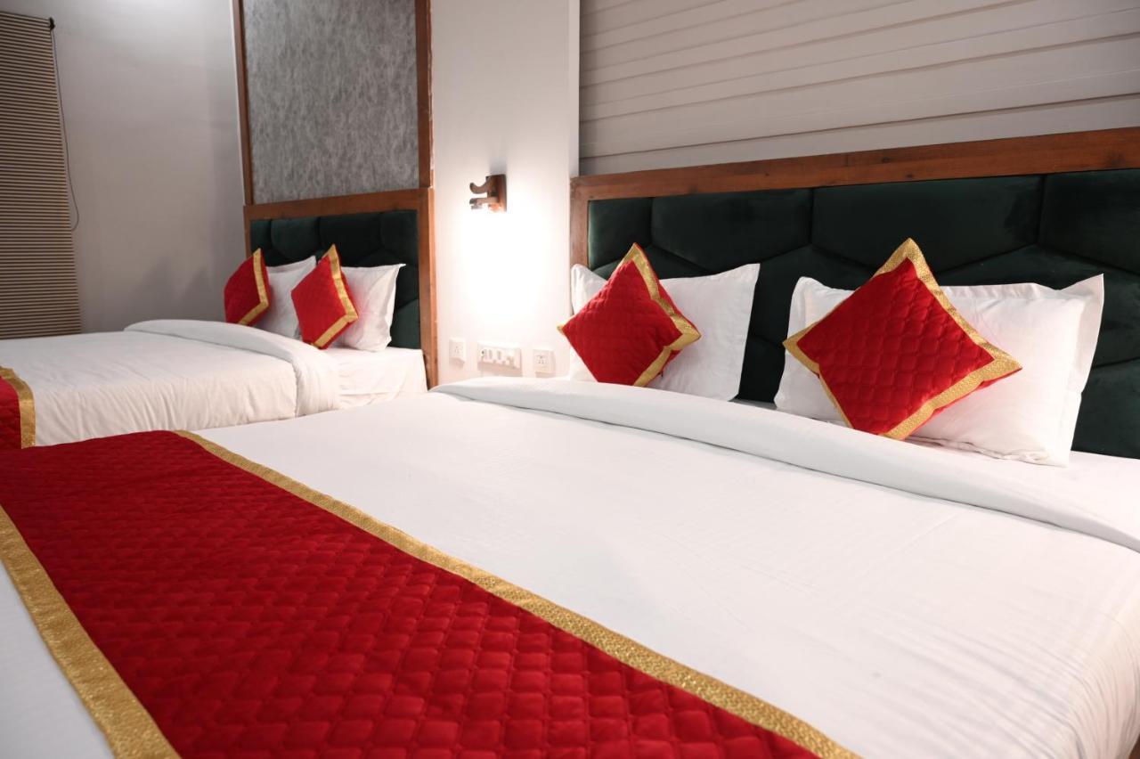 Hotel Singla Residency Кангра Экстерьер фото